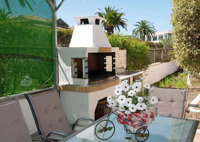 Lollas Apartments Acharavi Corfu