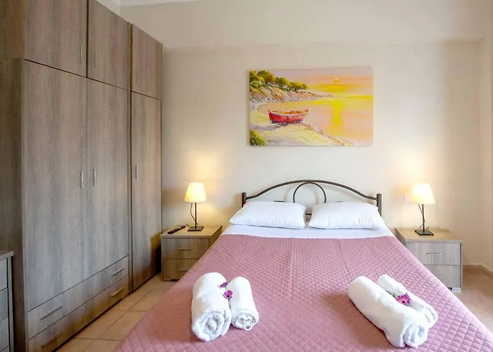 Lollas Apartments Acharavi Corfu